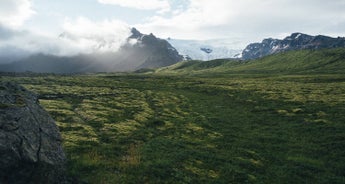 Natural Wonders of Iceland (Small Groups, 9 Days)