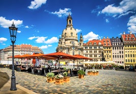 Photo of panorama of New City Hall in Hannover in a beautiful summer day, Germany.