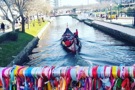 Aveiro: Boat Cruise and City Walking Tour with Sweet Tasting