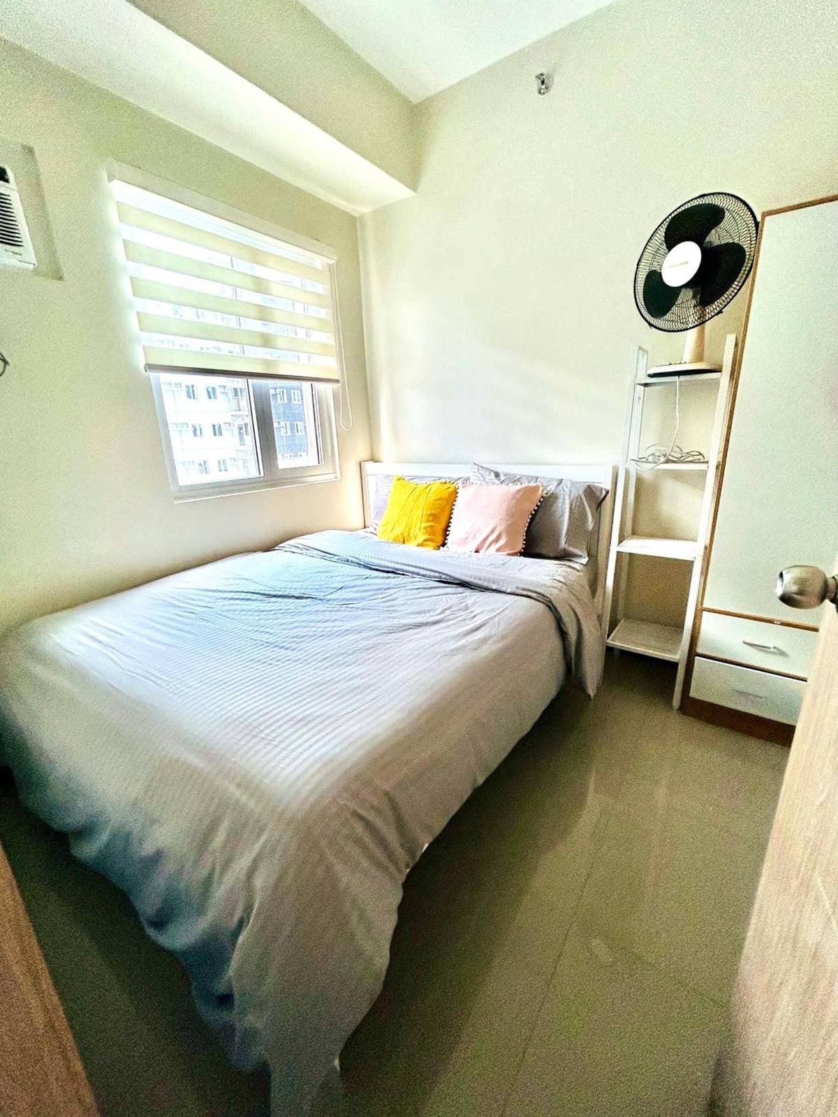 Urban Oasis 2BR Condo with Multiple Pools at SMDC Charm Residences ...
