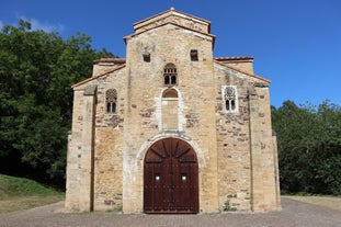 Church of San Miguel de Lillo