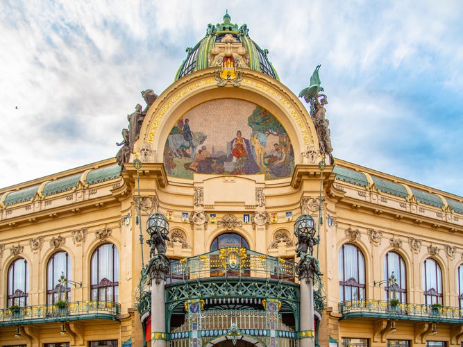 Municipal House 2.jpg