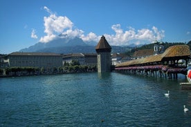 Touristic highlights of Lucerne on a Private half day tour with a local