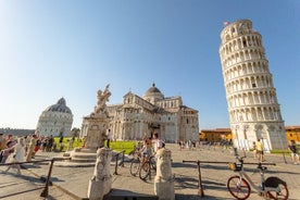 Excursão privada a Siena com Pisa e San Gimignano de Montecatini