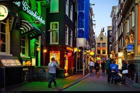 Amsterdam: Private Red Light District and Food Tour