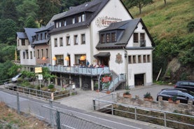 Weingut und Gästehaus Gutsschänke Sennerhof