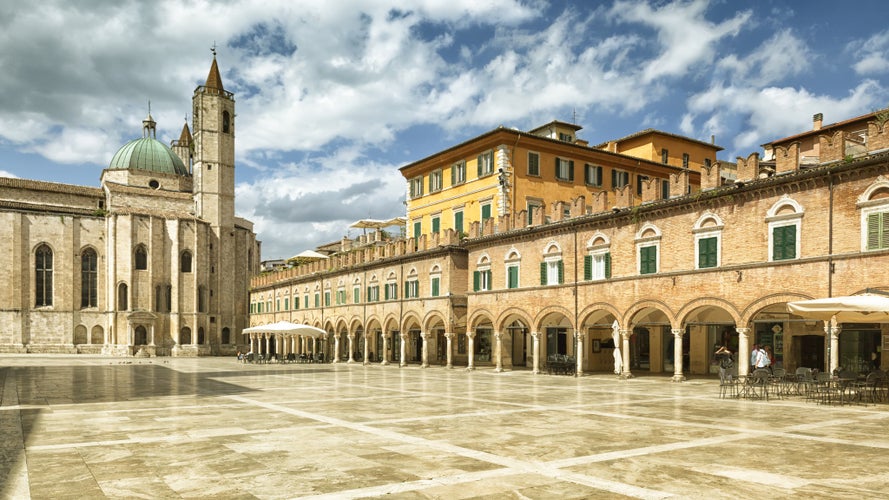 Photo of the Piazza del Popolo in Ascoli Piceno, Italy.