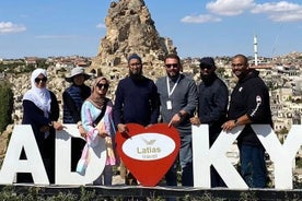 Tour privato di un'intera giornata in Cappadocia