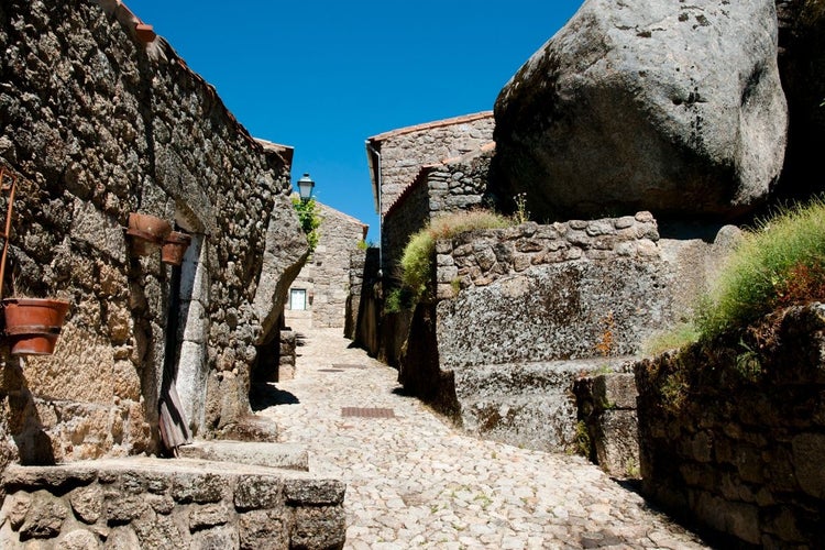 Monsanto Village in Portugal.jpg