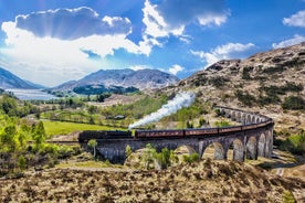 Ganztägige private Harry-Potter-Tour zu Sehenswürdigkeiten und Schlössern ab Oban