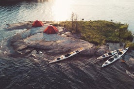 Kayak di 5 giorni e Wildcamp l'arcipelago di Svezia - Autoguidati