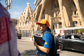 Barcelona Architecture Walking Tour With Casa Batlló Upgrade