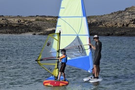 フェルテベントゥラ島のウィンドサーフィン教室