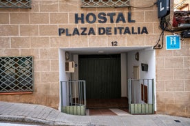 Hostal Plaza de Italia