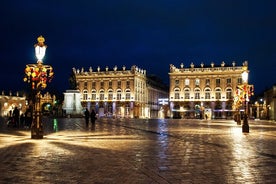 Tour privato a piedi di Nancy con una guida professionale