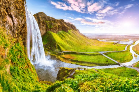 Seljalandsfoss travel guide