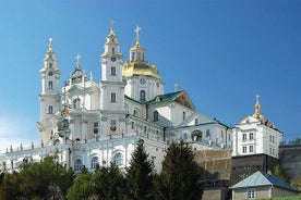 개인 Pochayiv Lavra, Kremenets가있는 Tarakaniv 요새, Lviv의 Dubno