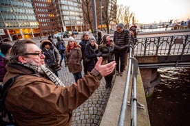 Hamburg: Speicherstadt and HafenCity 2-Hour Tour