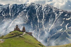 Group Tour from Tbilisi to Kazbegi 