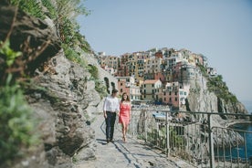 Sesión privada de fotografía de vacaciones con fotógrafo local en Cinque Terre