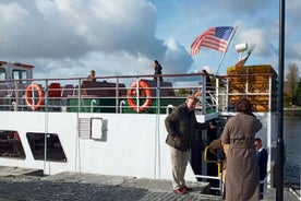 Visite à pied de la ville historique et croisière panoramique d'une heure et demie sur la rivière