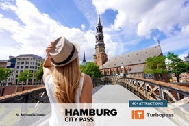 Hamburg: City Pass with 40+ Attractions & public transport