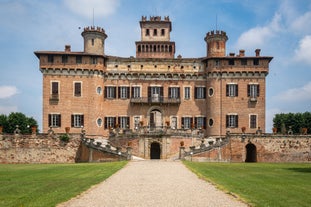 Top 10 Places To Stay in Pavia