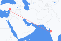 インドのプネから、トルコのハタイ県までのフライト