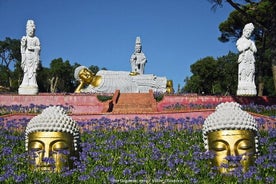 Buddha Eden Garden ja Óbidosin kylä Portugalissa (70 km Lissabonista)