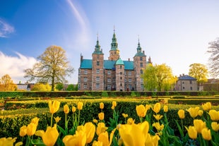 Photo of scenic summer view of the Old Town architecture with Elbe river embankment in Dresden, Saxony, Germany.