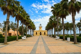 Photo of panoramic view of the Mediterranean beach of Roquetas de Mar in southern Spain.