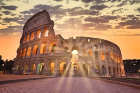 Tour van Colosseum bij nacht met ondergrondse toegang, Arena & Forum Romanum 