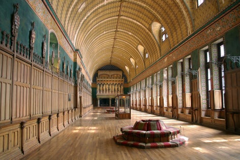 photo of the hall of the Knights in the castle of Pierrefonds, France.