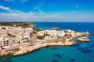 Photo of aerial view of the Castle of Otranto on the Salento Peninsula in the south of Italy.