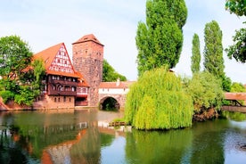 Neurenberg Private Walking Tour: Old Town en Nazi Rally Grounds