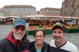 Tour privado de un día por la Segunda Guerra Mundial y el casco antiguo de Nuremberg (Código de producto: 87669P16)