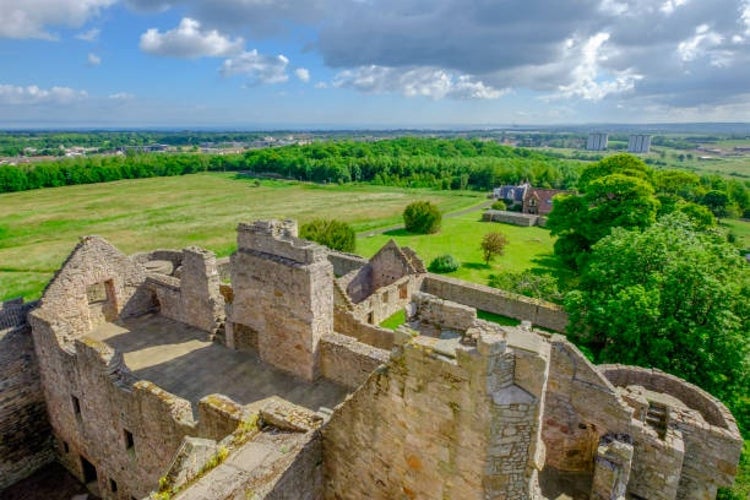 Craigmillar Castle.jpg