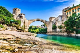 Mostar og Kravica Waterfall Discovery Day Trip fra Split eller Trogir