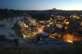 Spettacolo serale turco della Cappadocia nel ristorante Cave