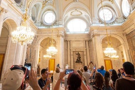 Führung durch den Königspalast von Madrid und Flamenco-Show mit Tapas