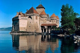 Excursion hivernale d'une journée à Montreux, au château de Chillon, et à Chaplin's World au départ de Genève