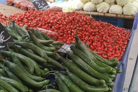 Aventura do mercado à mesa: favoritos gregos - Yemista ou Mousaka