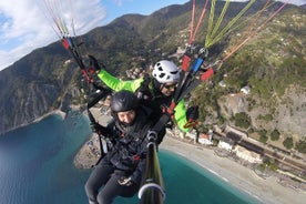 Experience Excitement With Paramator or paragliding.