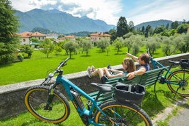 Klassische E-Bike-Tour durch die Dörfer am Comer See ab Cardano