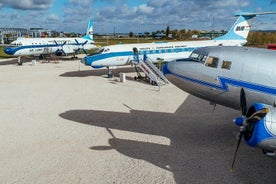 Hopp over linjen: Aeropark Aviation Museum Entrance Ticket