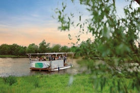 Groningen: Private Highlights BBQ with Drinks on the Lake