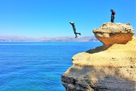 Coasteering Cliff hyppää