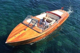  Côte amalfitaine et Capri avec le vintage Riva Aquarama !