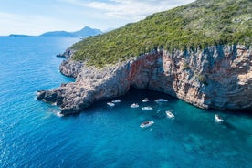 Baía de Kotor - Aventura na Caverna Azul e Tempo de Praia