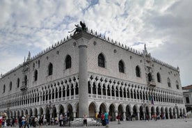 Private Walking tour in Venice City Centre - (2 hours)